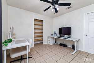 140 Van Zandt St (23)