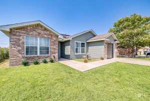 1506 Mayse St (2)