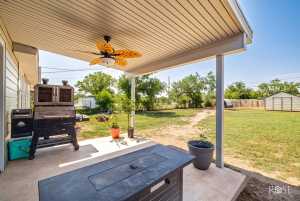 1506 Mayse St (22)
