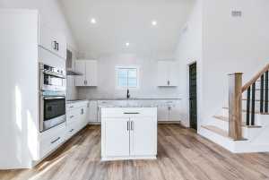 1300 6th St (9)