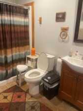 15055 South State Highway (21)
