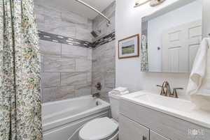 1037 N Main St (7)