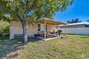 1037 N Main St (10)
