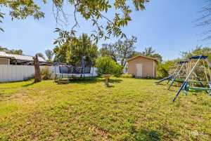 1037 N Main St (11)