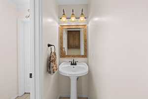 5818 Lyndhurst Dr (19)