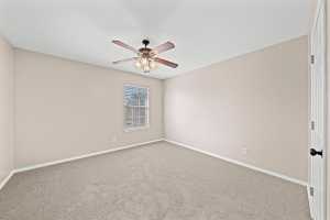 5818 Lyndhurst Dr (23)