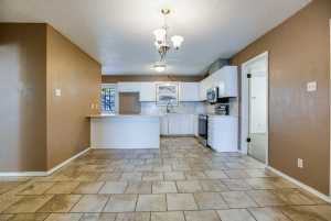 3326 Cameron St (11)