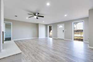 601 W 15th St (11)