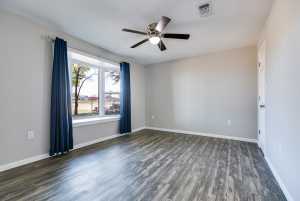 601 W 15th St (25)