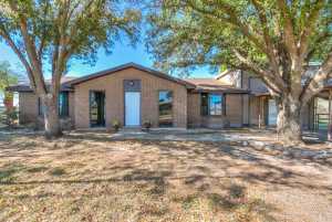 601 W 15th St (4)
