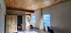 128 S Broadway St (19)