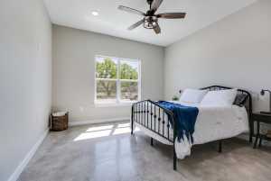 2122 Deaton St (16)