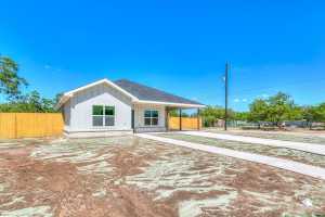2122 Deaton St (24)