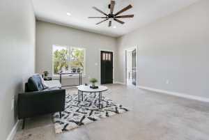 2122 Deaton St (6)