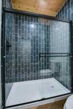 19621 Bluff Rd (76)
