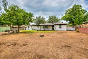 2504 Jann Dr (28)