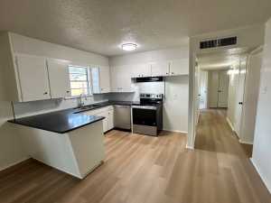 233 Robin Hood Trail (10)