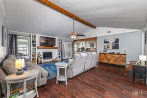 167 Las Lomas Dr (10)