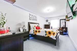 802 East 42nd St (19)