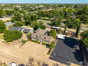 421 W Concho Ave (46)