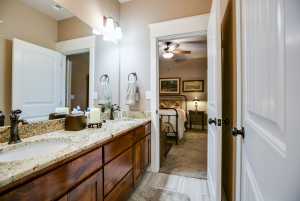 2033 Silver Creek Court (22)