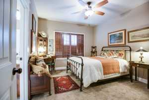 2033 Silver Creek Court (24)