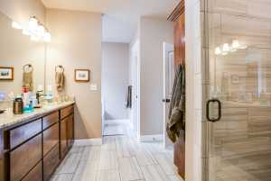 2033 Silver Creek Court (33)
