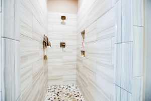 2033 Silver Creek Court (35)