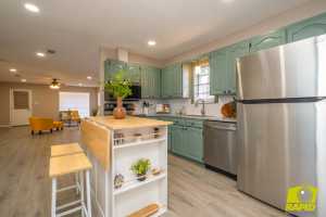 410 W Ave C (11)