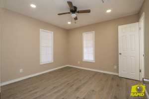 410 W Ave C (19)