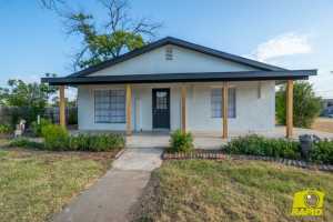 410 W Ave C (2)
