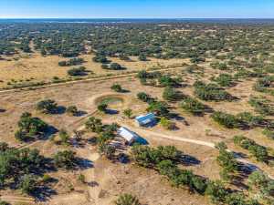 3360 NE FM 2084 (37)