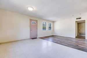 714 N Monroe St (8)