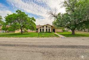 3618 Willowbrook Dr (2)