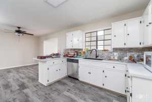 3618 Willowbrook Dr (28)