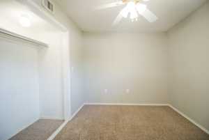 3147 S Oxford Ave (7)