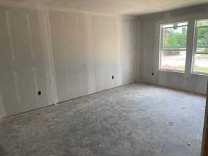 110 W Ave S (4)