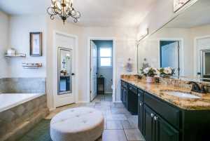 6023 Warwick Dr (36)