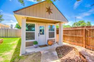 6023 Warwick Dr (8)