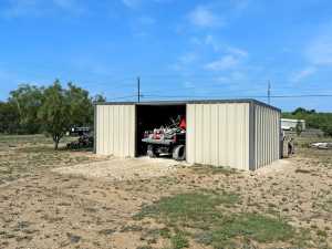 16937 Amanda Dr (30)