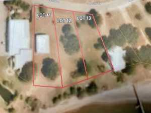 11 Lakeview Dr