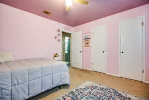 2006 Howard Ave (20)