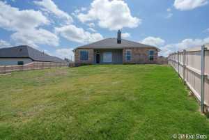 5631 Slayde St (27)