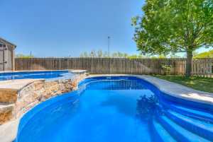 2833 Selman Dr (28)