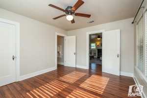 515 W Ave I (21)