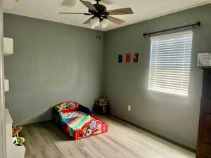 201 N Franklin St (10)