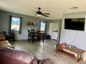 201 N Franklin St (4)