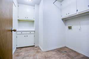 209 N Ave B (14)