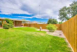 209 N Ave B (29)