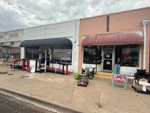 203&205 Main St (18)